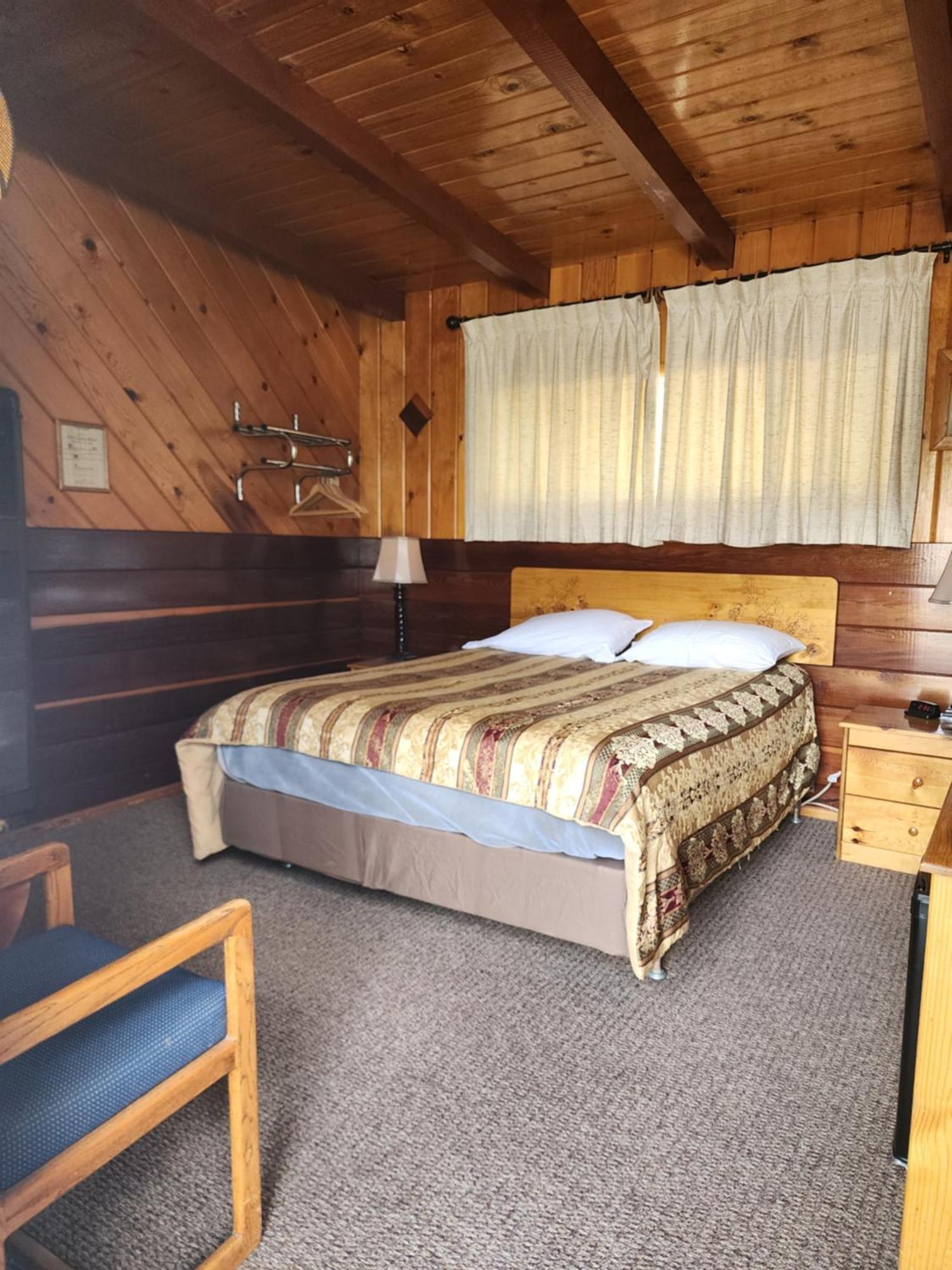 Toiyabe Motel Walker Eksteriør billede