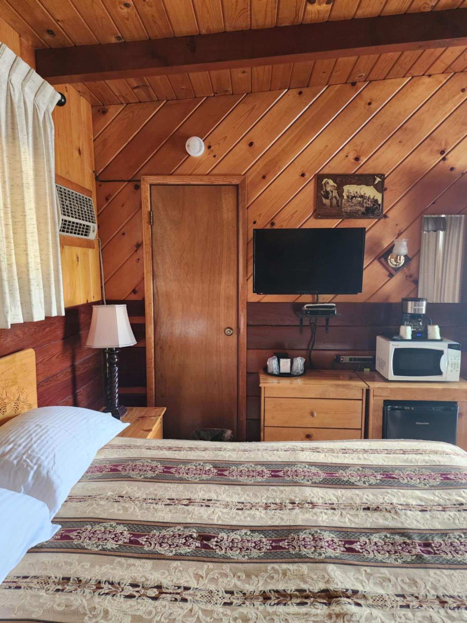 Toiyabe Motel Walker Eksteriør billede